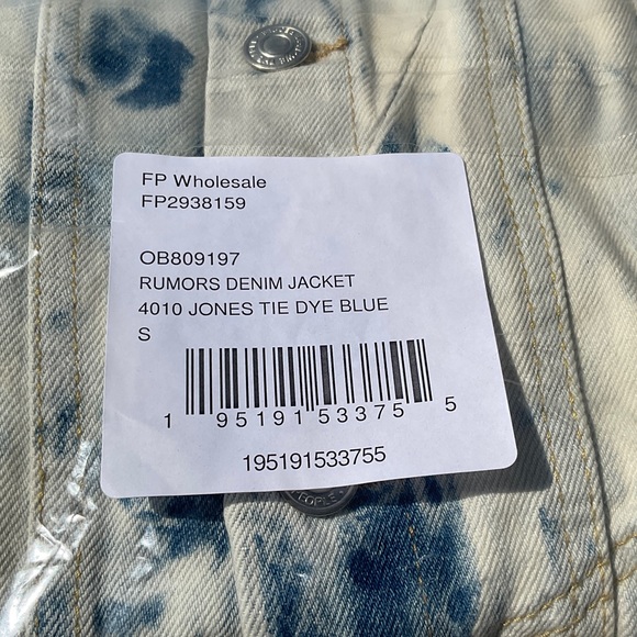 NWT Free People Rumors Denim Jacket Jones Tie Dye Blue Small OB809197 Festival - Picture 8 of 9